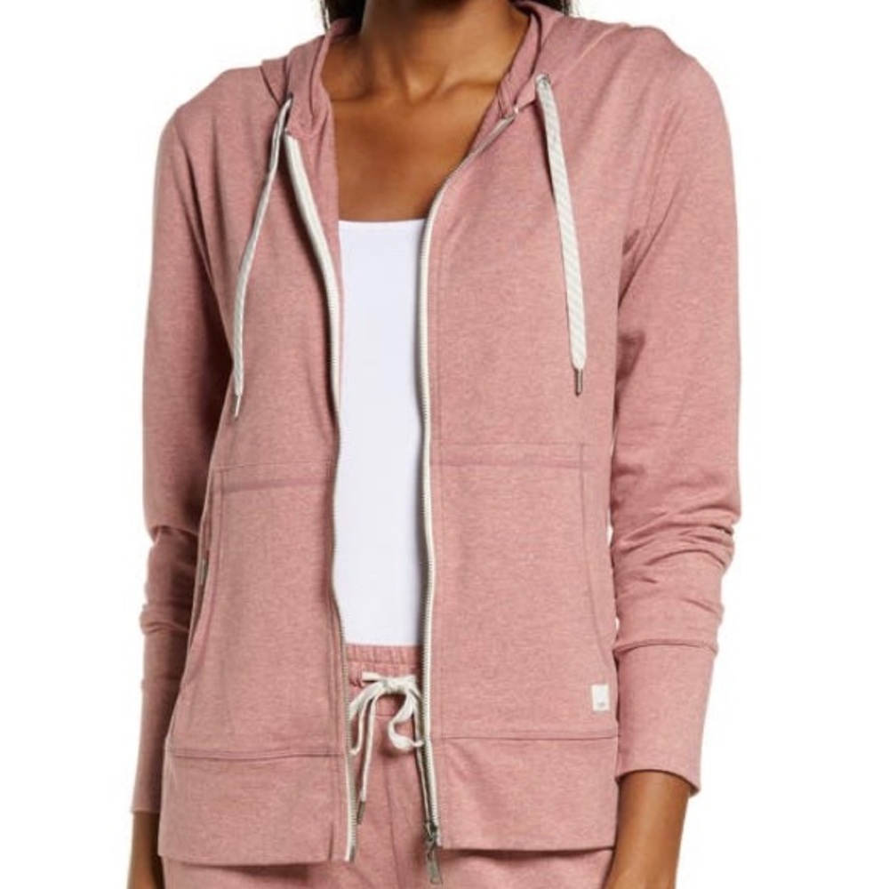 Vuori Women’s Performance Hoodie